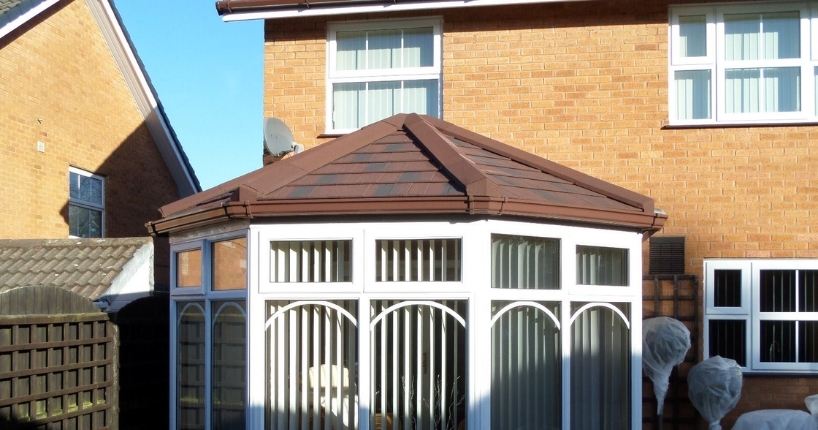 How Our Certified Team Installs Your New Edwardian Conservatory Roof