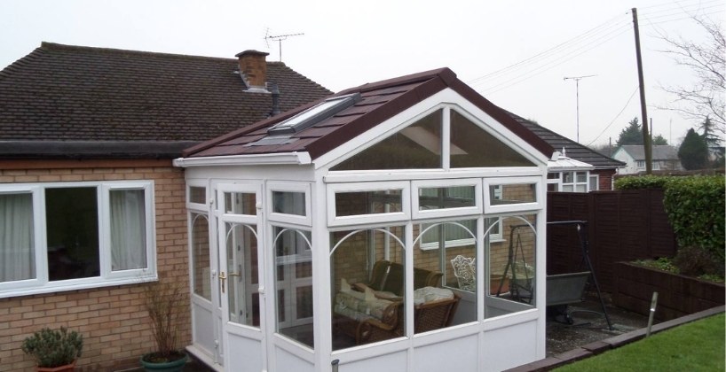 We Service Domestic & Commercial Properties